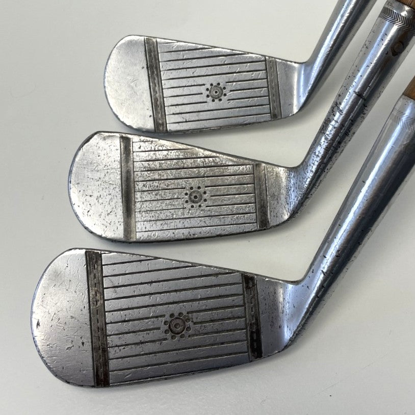 VERY RARE - Full Matching Set - 1920's A.G. Spalding & Bros - KRI-FLITE Sweet Spot Hickory Irons