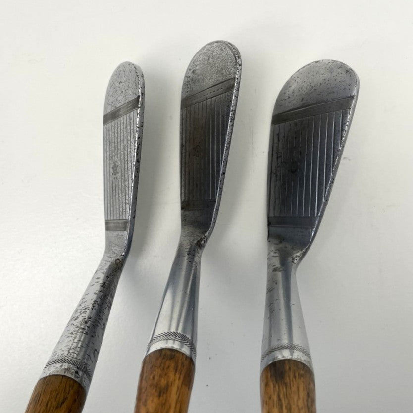 VERY RARE - Full Matching Set - 1920's A.G. Spalding & Bros - KRI-FLITE Sweet Spot Hickory Irons