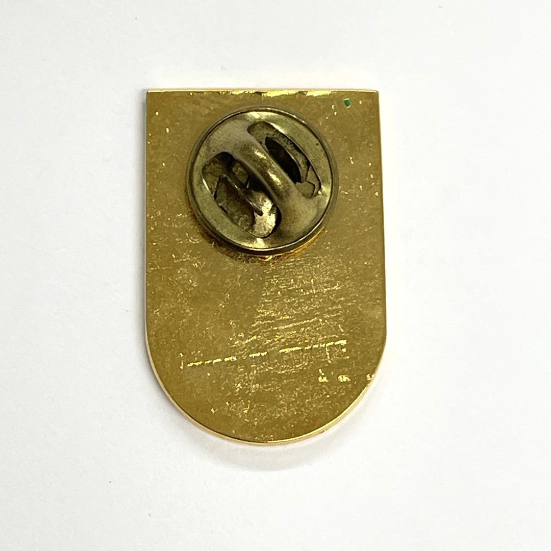 Les Bordes Golf International - Vintage Enamel Pin Badge
