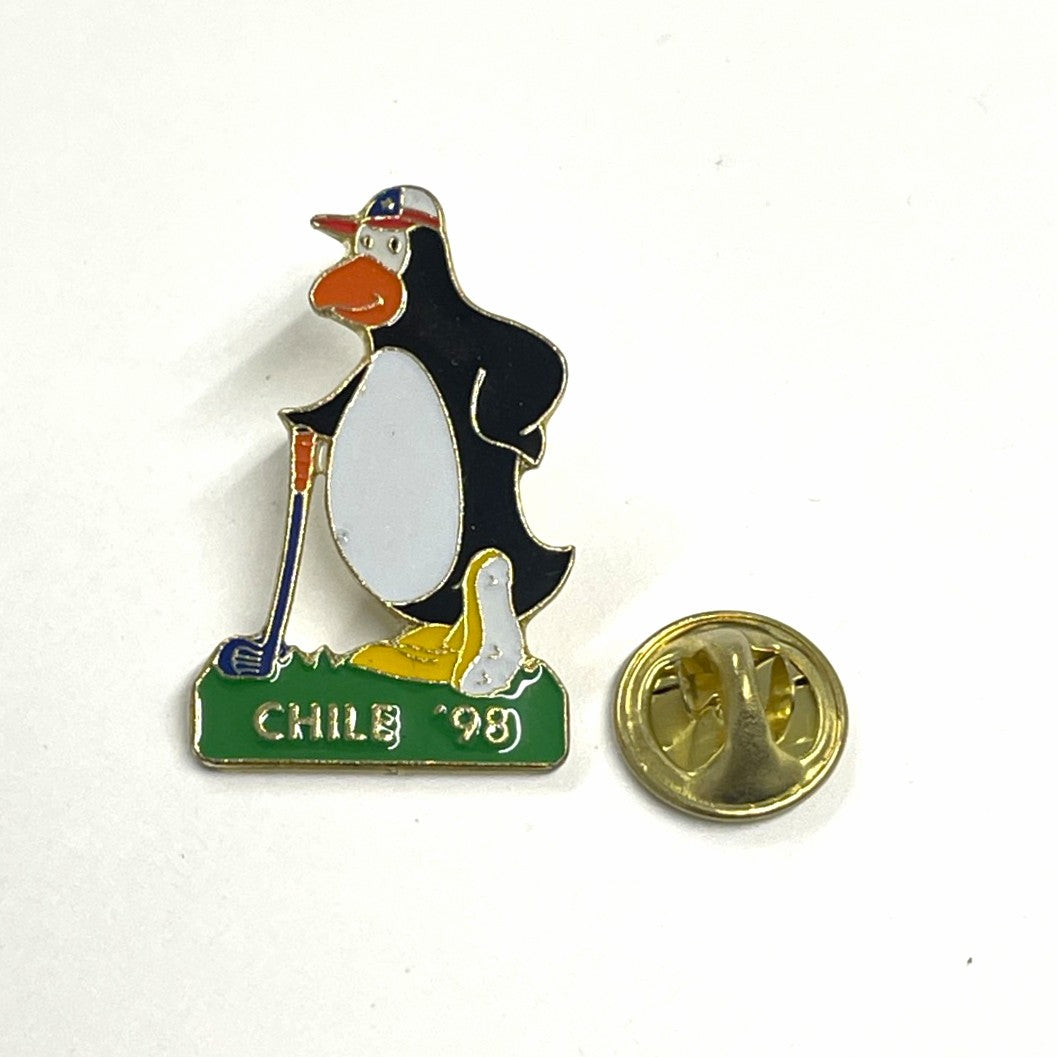 1998 Eisenhower Trophy Chile Golfing Penguin Pin Badge