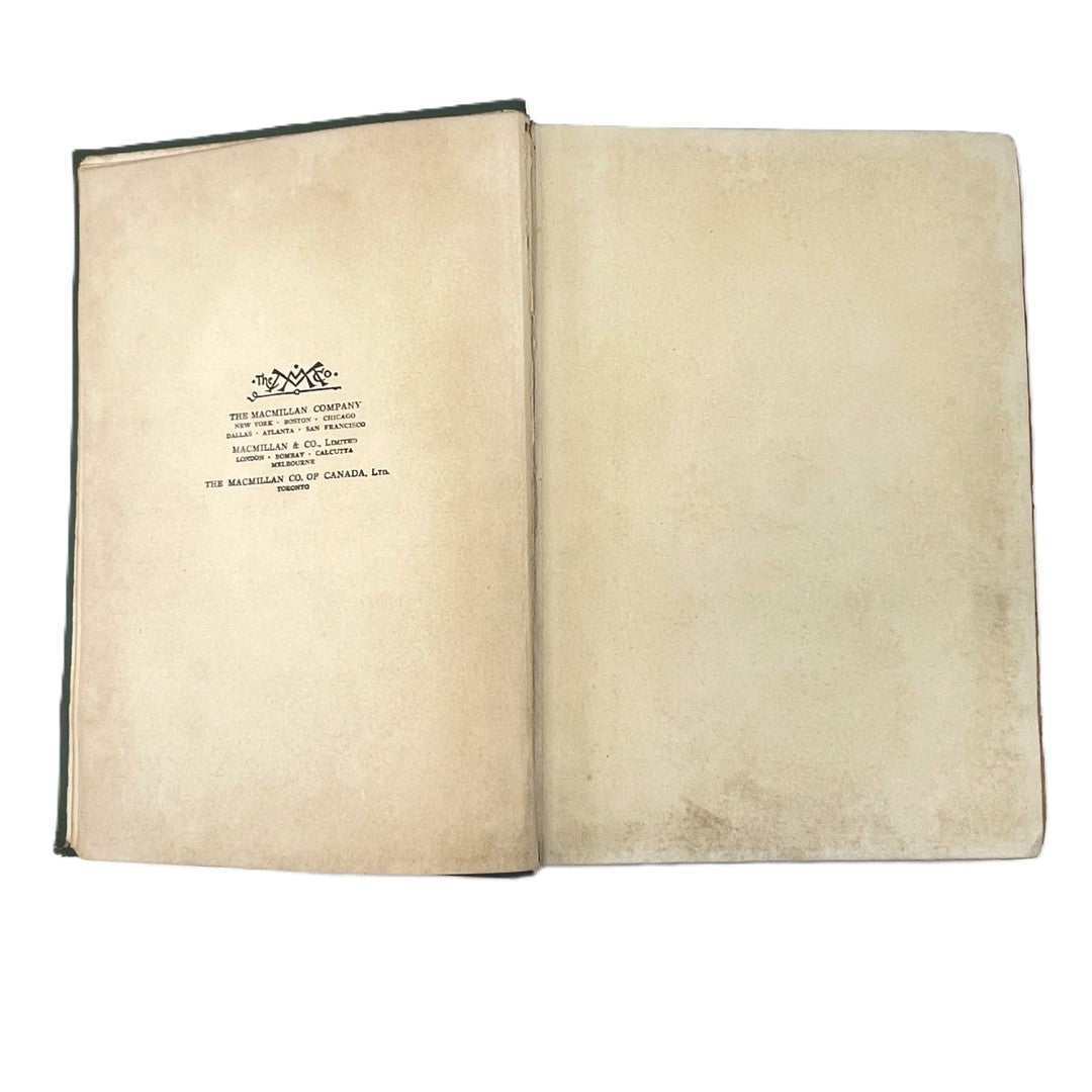 Travers' Golf Book by Jerome D. Travers - 1913