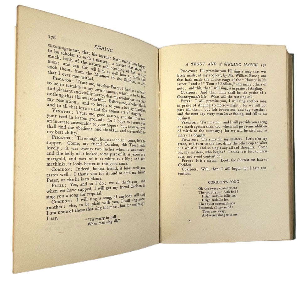 The Game's Afoot! An Anthology of Sports, Games, & the Open Air by Bernard Darwin - 1926