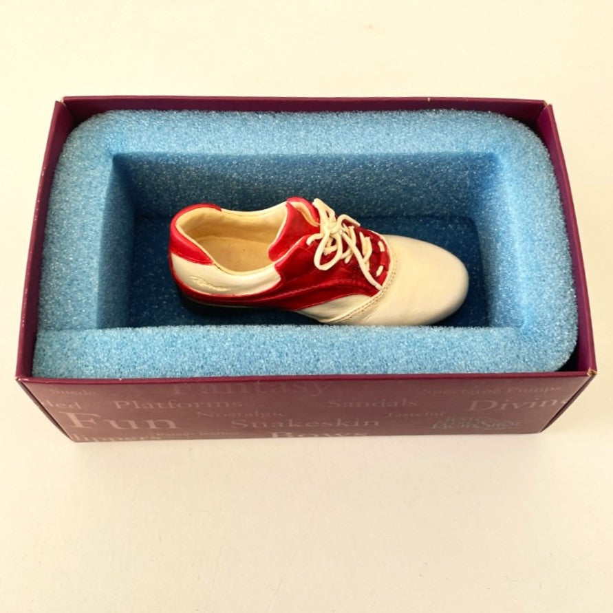 "Just The Right Shoe" by Raine - Step into Action - Country Club - 2004 - Miniature Golf Shoe