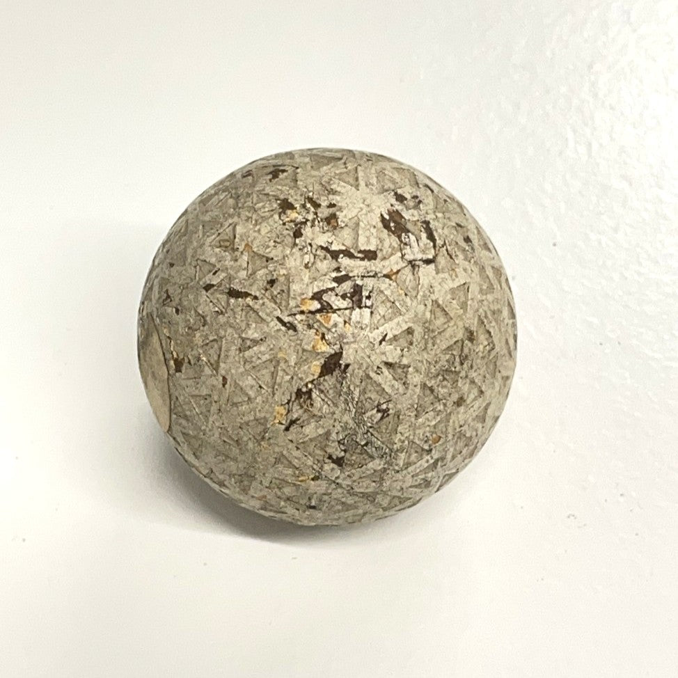 Rare Vintage Silvertown "LYNX" No.2 Triangle Mesh Golf Ball - c1915