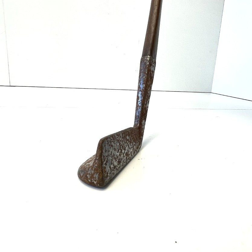 Rare W. Gibson, Kinghorn - Flat Shafted Medium Lie Putter - c.1910