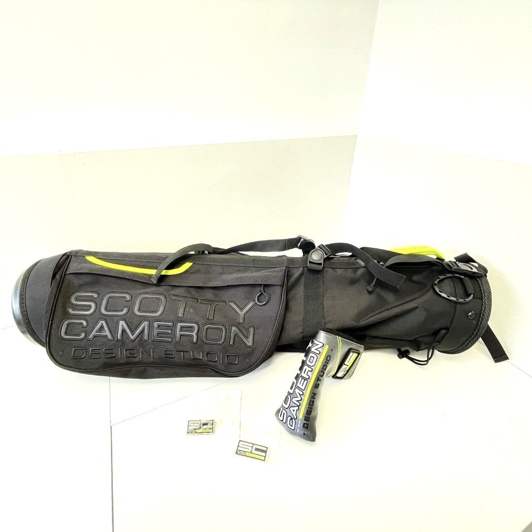 2018 Scotty Cameron Club Cameron Membership Kit - Design Studio Pencil (Sunday) Bag including Putter Headcover & Accessories