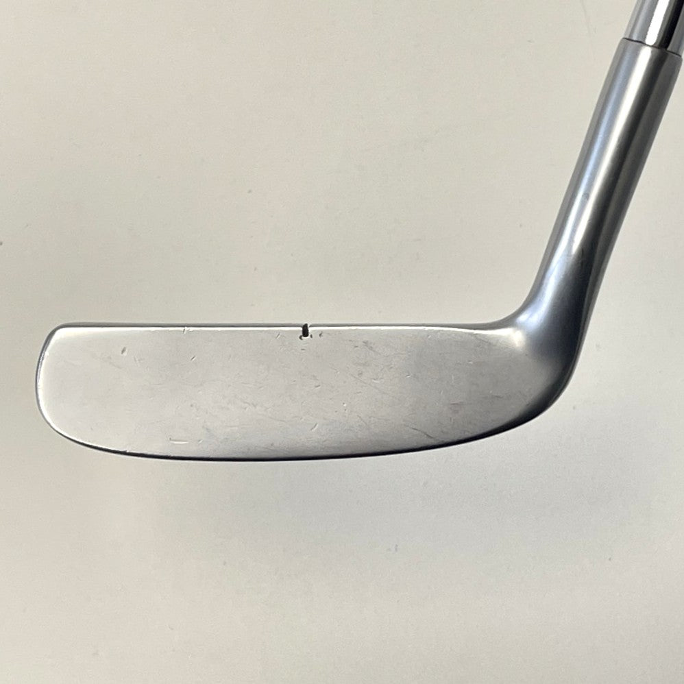 Wilson Staff 8813 - Bladed Putter - R/H 35"