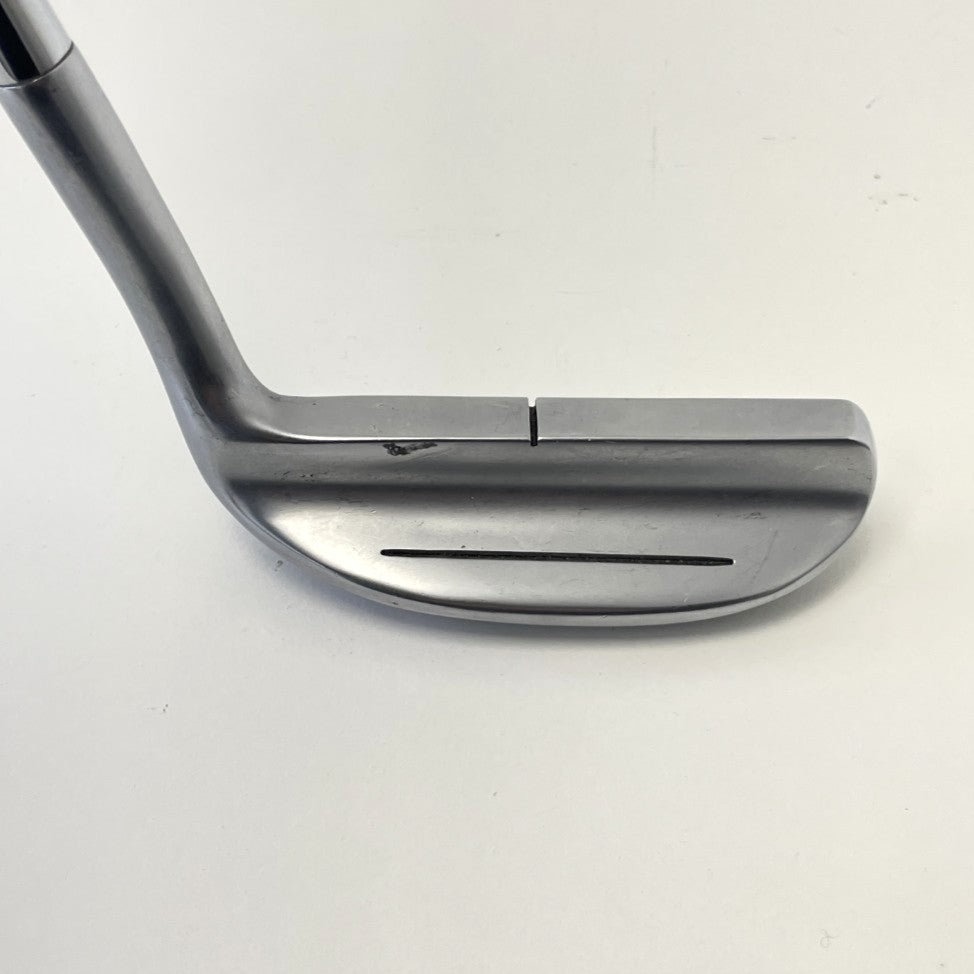 Wilson Staff 8813 - Bladed Putter - R/H 35"