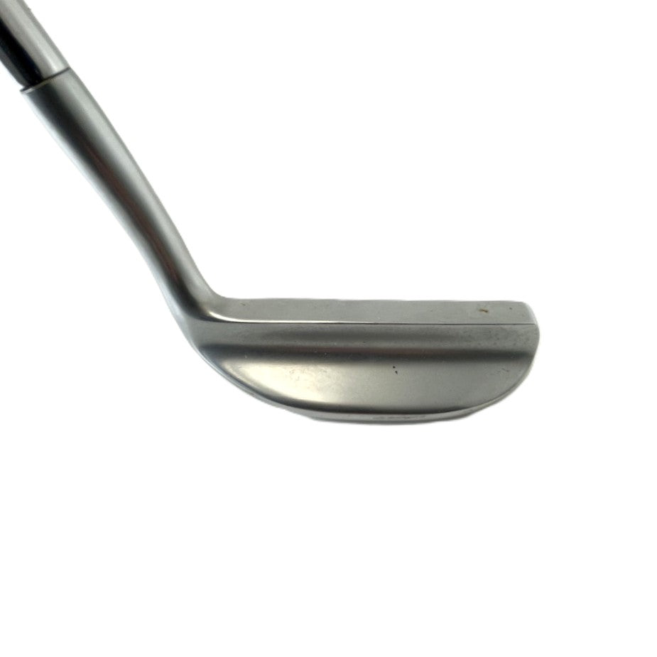 The Wilson 8802 - Bladed Putter - R/H 35"