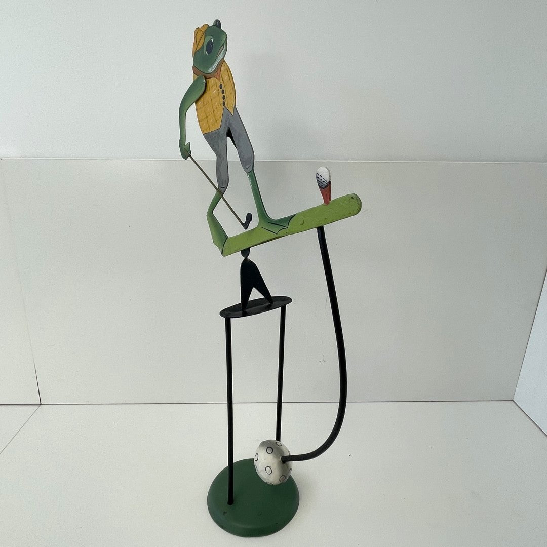 Pendulum Balance Figure - Golfing Frog