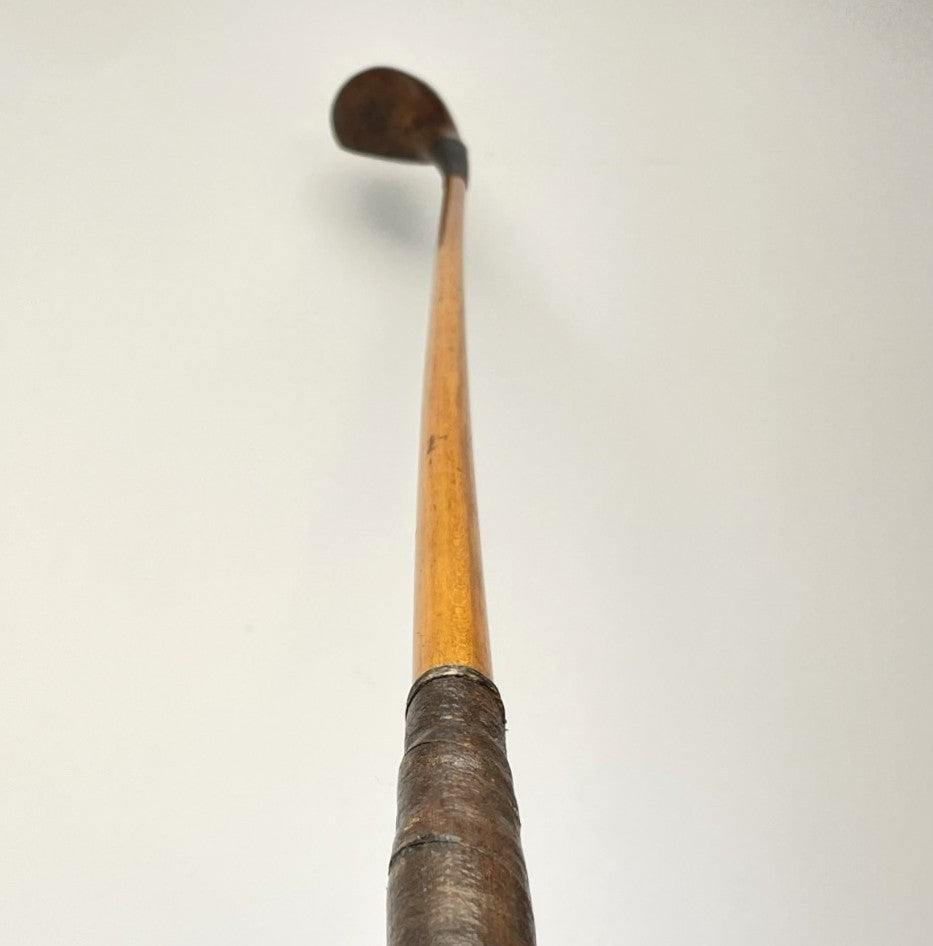 R FORGAN & SON - Hickory Scare-Head Leather Face Brassie - c1890